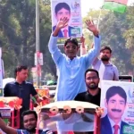 টাঙ্গাইলে বিএনপির মনোনয়নপ্রত্যাশী ফরহাদ ইকবালের সমর্থনে রিকশা র‌্যালি