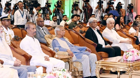 সেই ৫ উপদেষ্টাকে ছাড়া এক ঘণ্টাও টিকবে না ড. ইউনূসের সরকার : রাশেদ খান